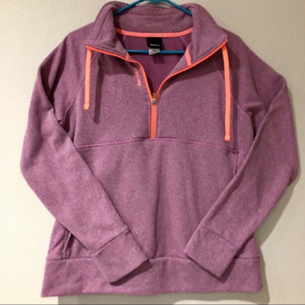 Reebok 1/2 zip sweatshirt